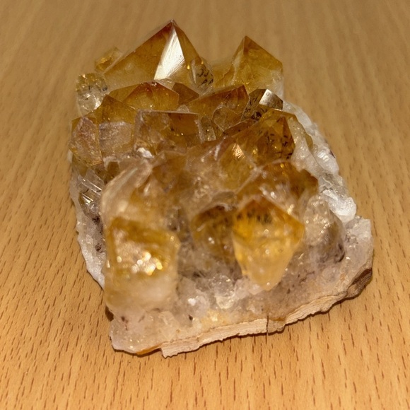 Citrine cluster - Picture 5 of 9